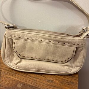 Wilsons Leather Cream Shoulder Bag